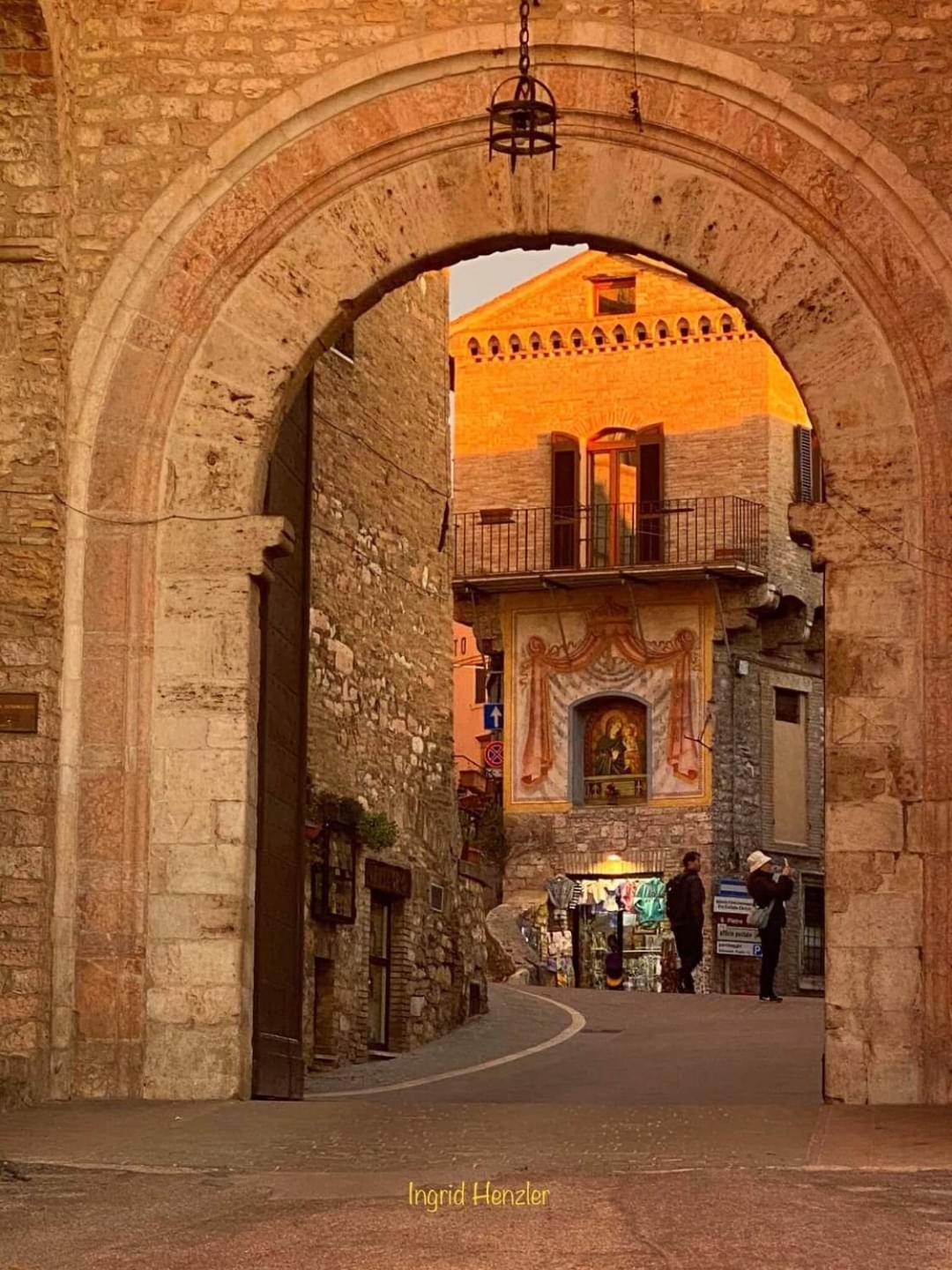 Casa Vacanze Frate Elia Ассизи Экстерьер фото